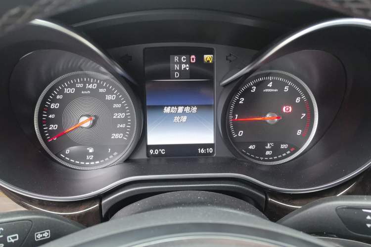 Used Mercedes-Benz V-Class 2017 V 260 L Prestige Edition Instrument Cluster