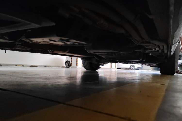Used Mercedes-Benz V-Class 2017 V 260 Avantgarde Edition Chassis Front Left