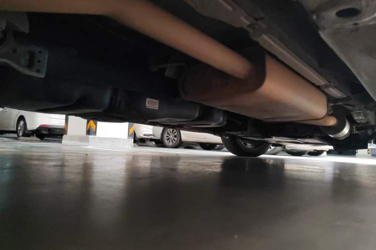 Used Mercedes-Benz V-Class 2017 V 260 Avantgarde Edition Chassis Rear Right
