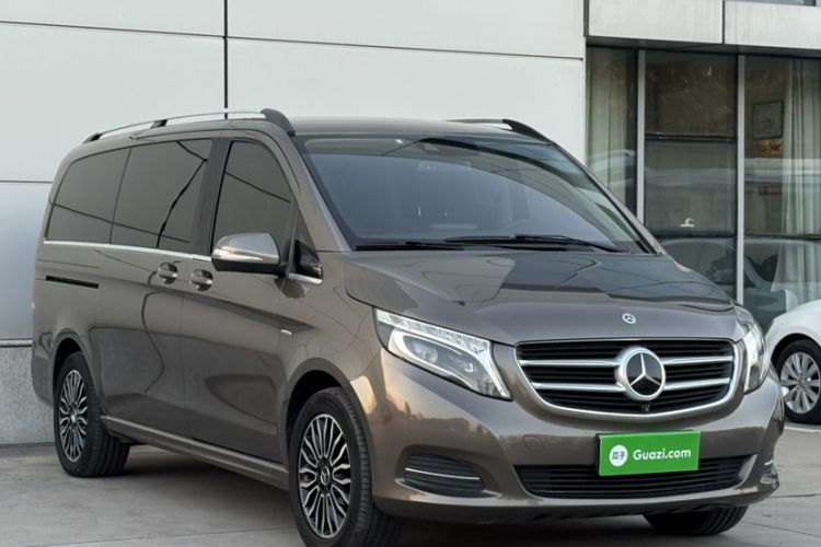 Used Mercedes-Benz V-Class 2017 V 260 Prestige Edition Exterior 1