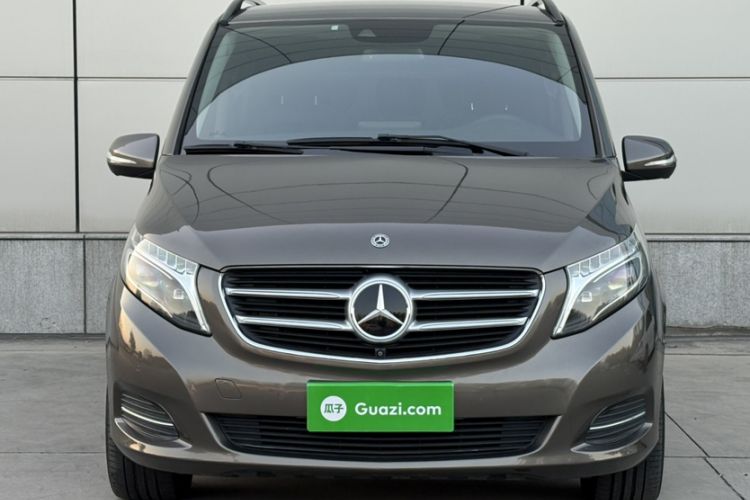 Used Mercedes-Benz V-Class 2017 V 260 Prestige Edition Exterior 2