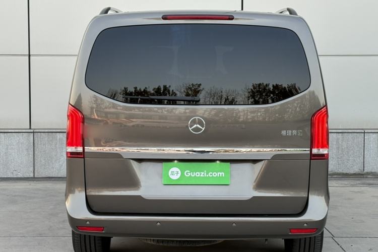 Used Mercedes-Benz V-Class 2017 V 260 Prestige Edition Exterior 3