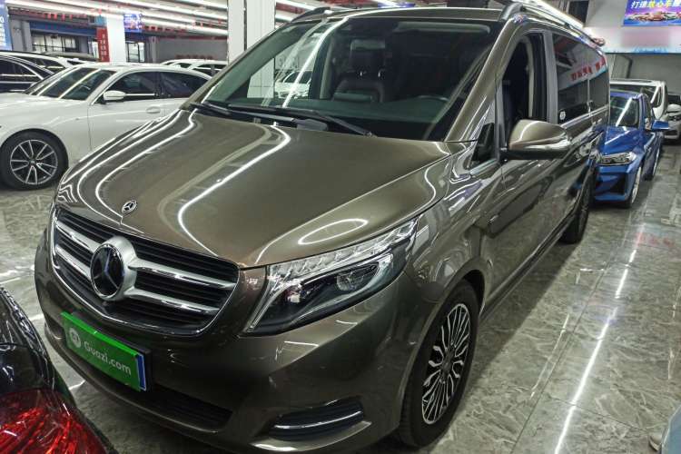 Used Mercedes-Benz V-Class 2017 V 260 L Prestige Extended Edition Front