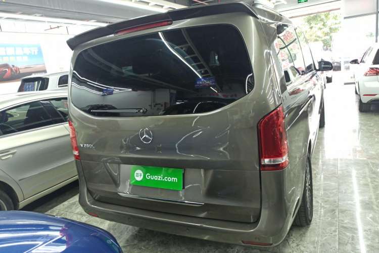 Used Mercedes-Benz V-Class 2017 V 260 L Prestige Extended Edition Rear