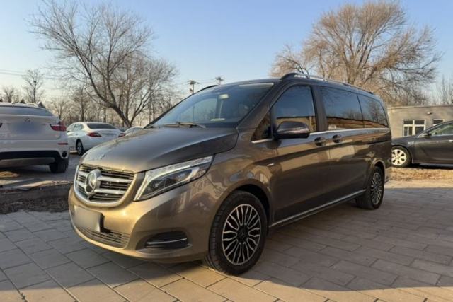 Used Mercedes-Benz V-Class 2017 V 260 Prestige Edition