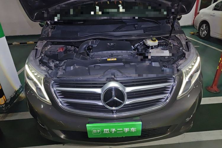 Used Mercedes-Benz V-Class 2017 V 260 Prestige Edition Engine Bay