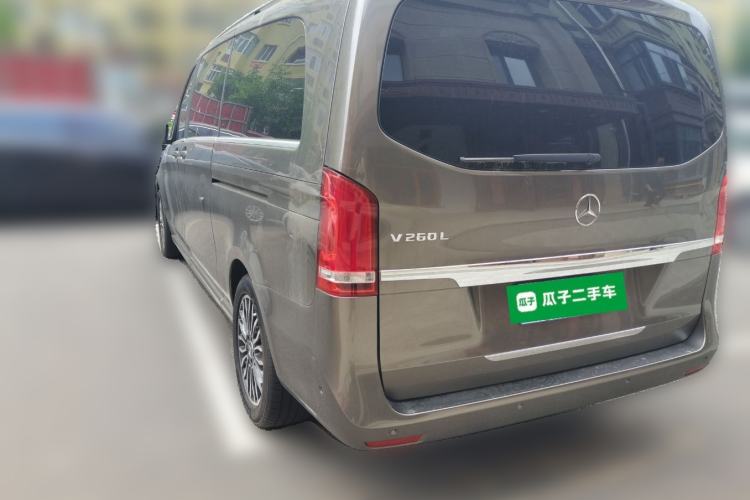 Used Mercedes-Benz V-Class 2017 V 260 L Prestige Extended Edition Rear Left 45 Deg