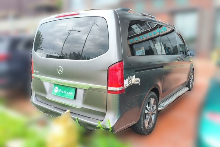 Used Mercedes-Benz V-Class 2017 V 260 Avantgarde Edition Rear Right 45 Deg
