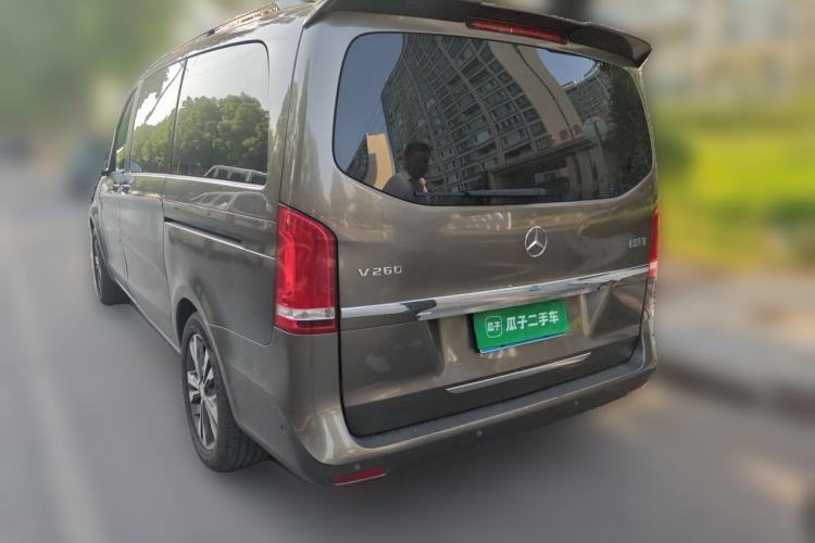 Used Mercedes-Benz V-Class 2017 V 260 Avantgarde Edition Rear Left 45 Deg
