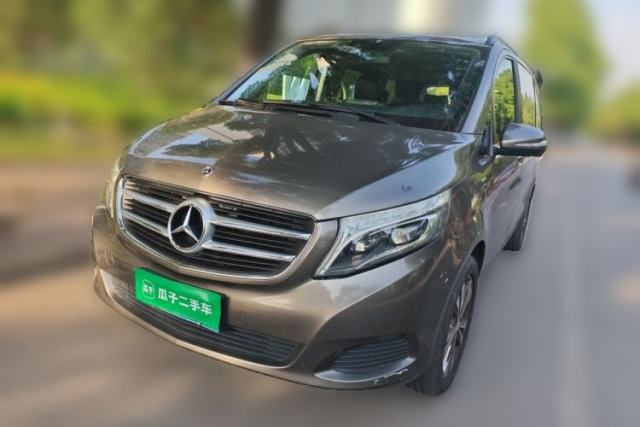 Used Mercedes-Benz V-Class 2017 V 260 Avantgarde Edition