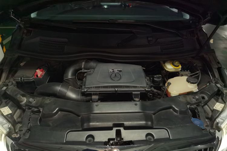 Used Mercedes-Benz V-Class 2017 V 260 Prestige Edition Engine Bay