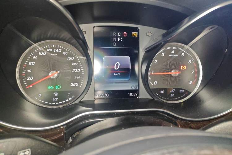 Used Mercedes-Benz V-Class 2017 V 260 Prestige Edition Instrument Cluster