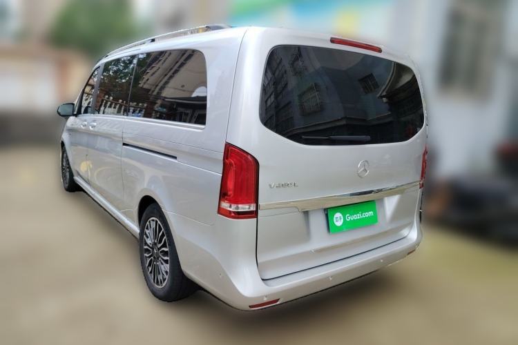 Used Mercedes-Benz V-Class 2017 V 260 L Prestige Extended Edition Rear Left 45 Deg