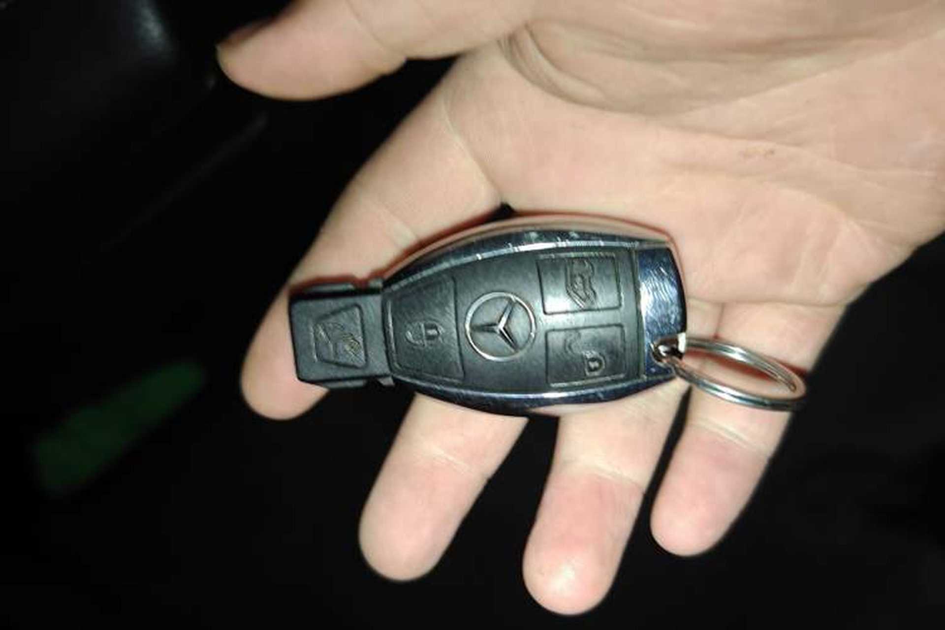 Used Mercedes-Benz V-Class 2017 V 260 L Prestige Extended Edition Vehicle Key