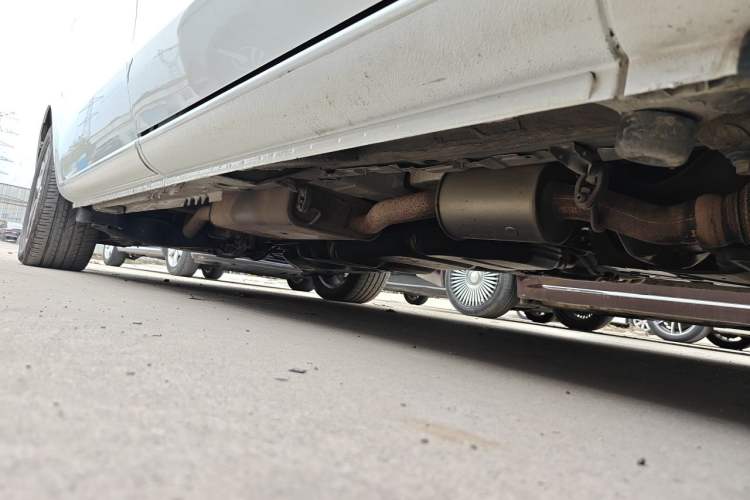 Used Mercedes-Benz V-Class 2017 V 260 Avantgarde Edition Chassis Front Right