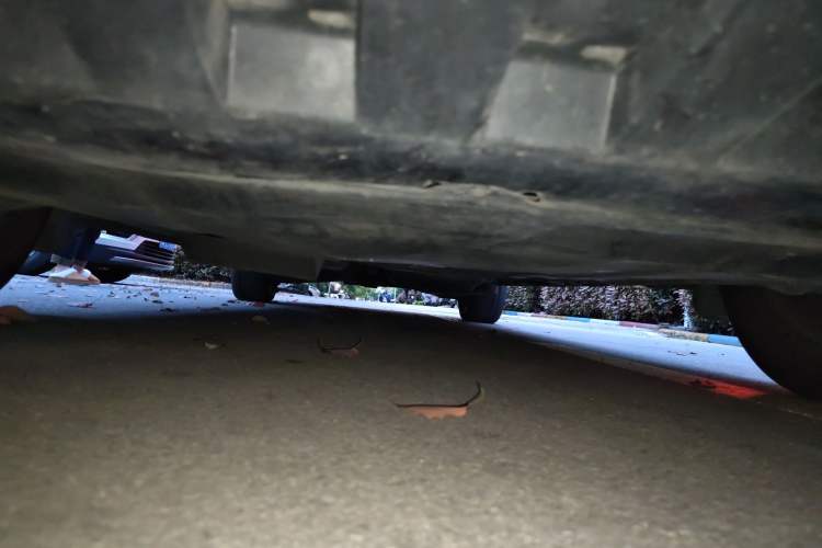 Used Mercedes-Benz V-Class 2017 V 260 Avantgarde Edition Chassis Front
