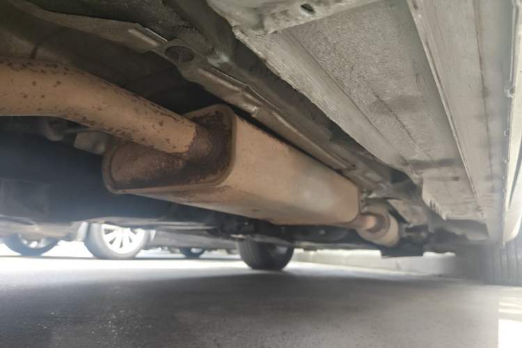 Used Mercedes-Benz V-Class 2017 V 260 Avantgarde Edition Chassis Rear Right