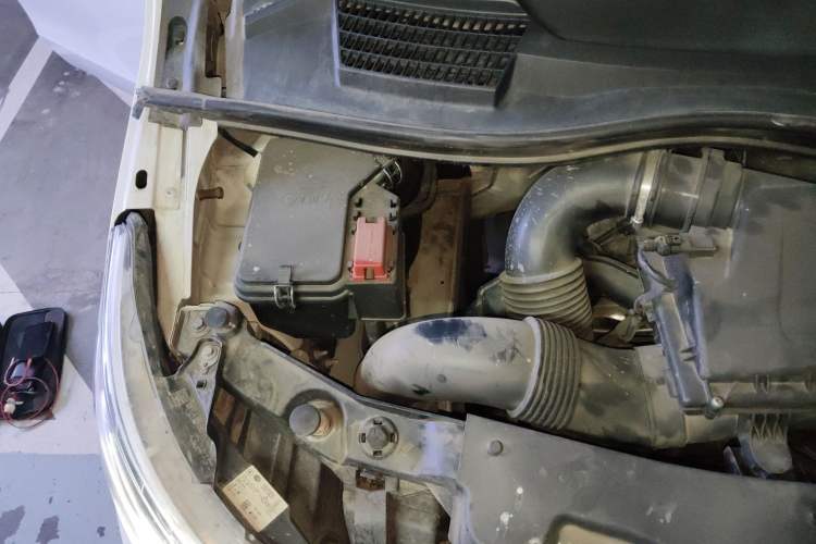 Used Mercedes-Benz V-Class 2017 V 260 Avantgarde Edition Engine Bay Right