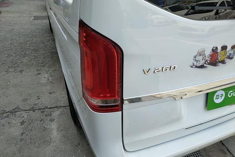 Used Mercedes-Benz V-Class 2017 V 260 Avantgarde Edition Exterior 12