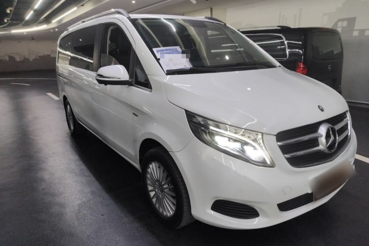 Used Mercedes-Benz V-Class 2017 V250 2.0T U.S. Spec Exterior 2