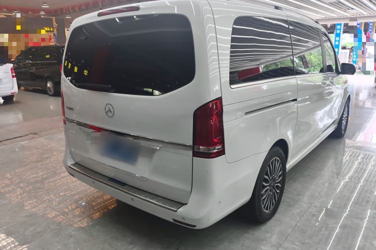 Used Mercedes-Benz V-Class 2017 V 260 Prestige Edition Exterior 3
