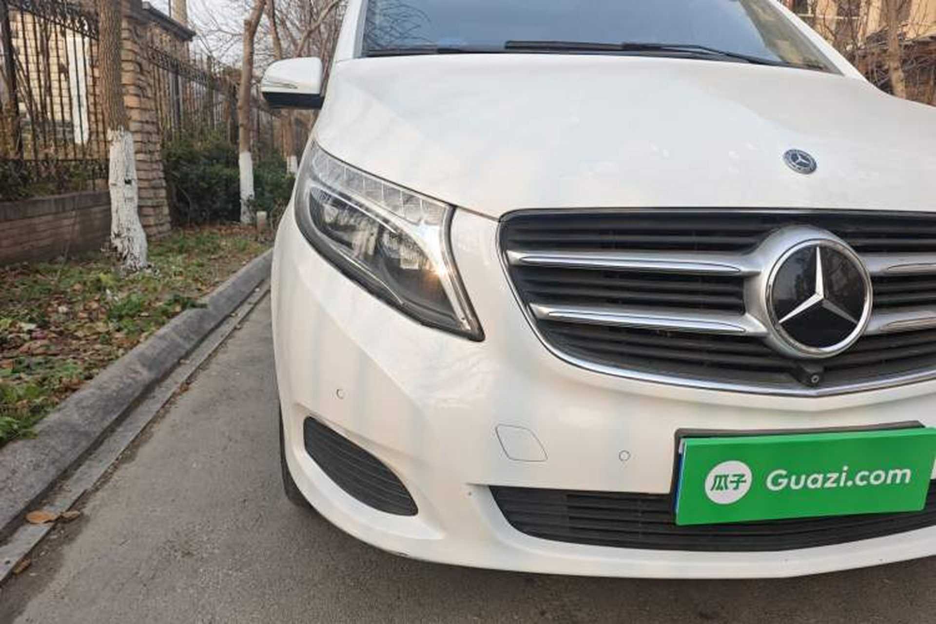 Used Mercedes-Benz V-Class 2017 V 260 L Prestige Extended Edition Exterior 6