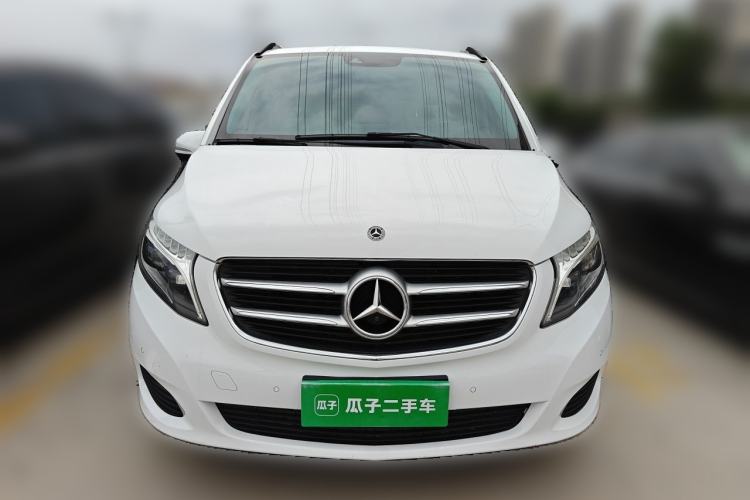 Used Mercedes-Benz V-Class 2017 V 260 Avantgarde Edition Front