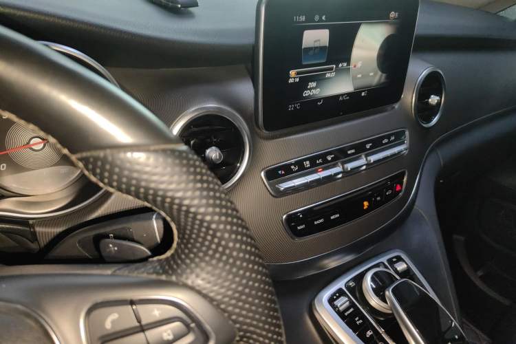 Used Mercedes-Benz V-Class 2017 V250 2.0T U.S. Spec Gear Lever