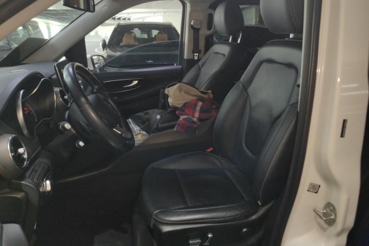 Used Mercedes-Benz V-Class 2017 V250 2.0T U.S. Spec Left Front Seat