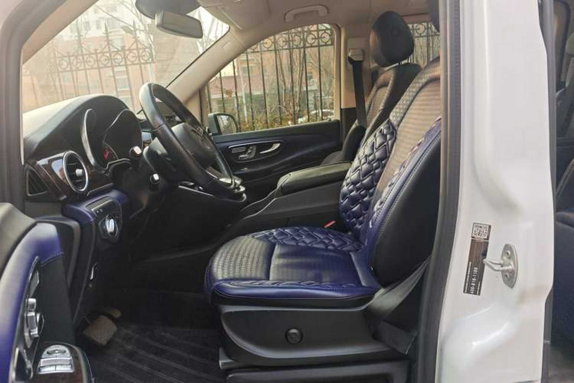 Used Mercedes-Benz V-Class 2017 V 260 L Prestige Extended Edition Left Front Seat