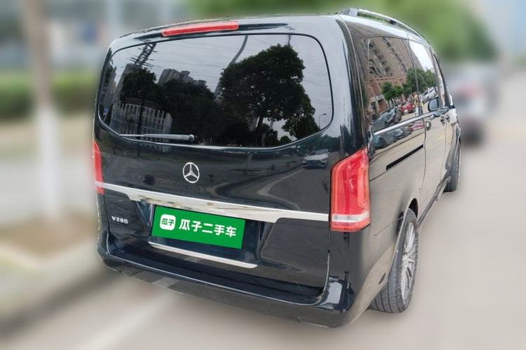 Used Mercedes-Benz V-Class 2017 V 260 Avantgarde Edition Rear Right 45 Deg
