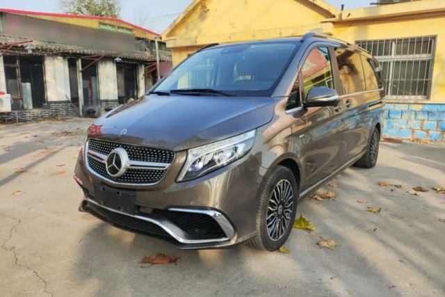 Used Mercedes-Benz V-Class 2017 V 260 L Prestige Extended Edition