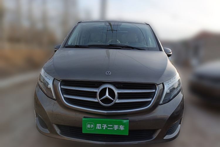 Used Mercedes-Benz V-Class 2017 V 260 Avantgarde Edition Front