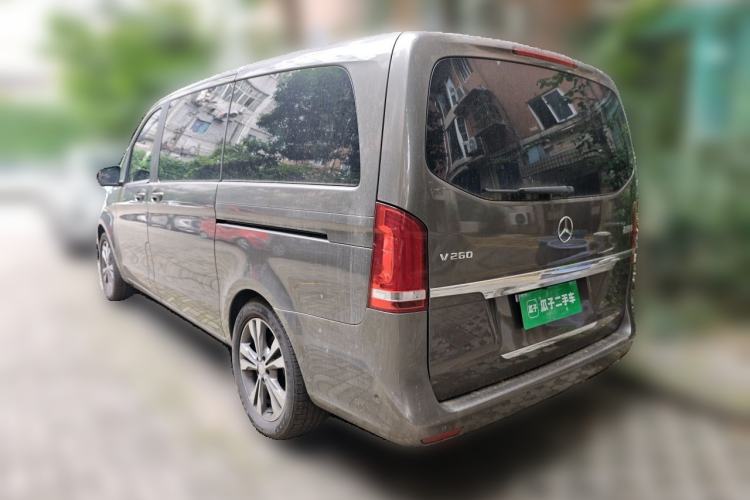 Used Mercedes-Benz V-Class 2017 V 260 Avantgarde Edition Rear Left 45 Deg