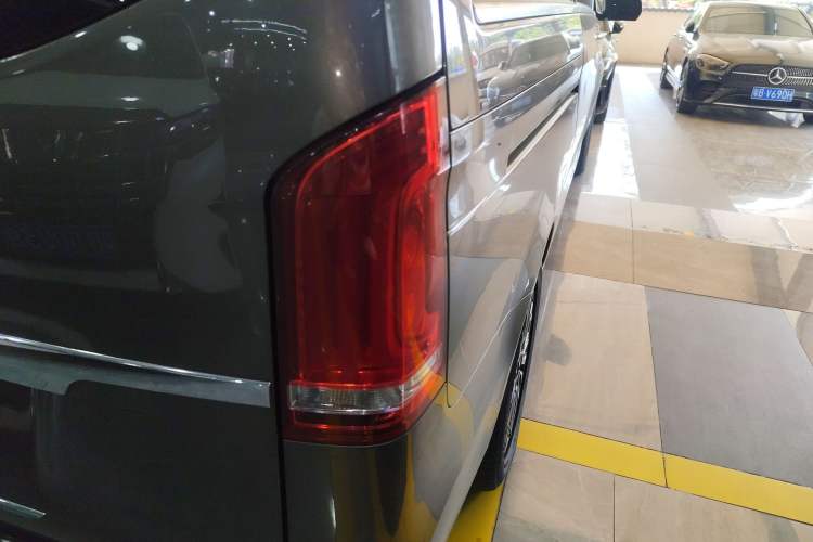 Used Mercedes-Benz V-Class 2017 V 260 Prestige Edition Right Rear Taillight
