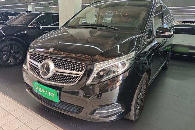Używany Mercedes-Benz V-Class 2018 V 260 Prestige Edition China VI