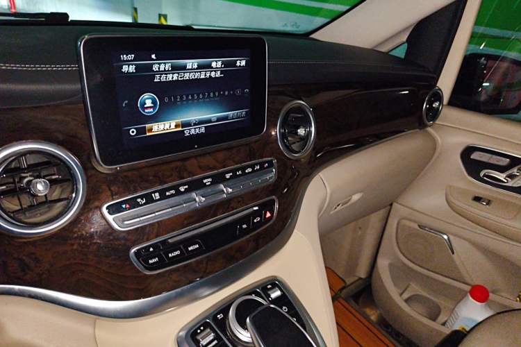 Used Mercedes-Benz V-Class 2018 V 260 Prestige Edition China V Audio And AC Panel