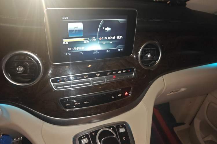 Used Mercedes-Benz V-Class 2018 V 260 Prestige Edition China V Audio And AC Panel