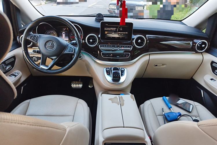 Used Mercedes-Benz V-Class 2018 V 260 L Prestige Extended Version China V Center Console