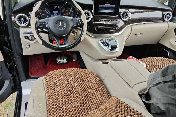 Used Mercedes-Benz V-Class 2018 V 260 L Prestige Extended Version China V Center Console