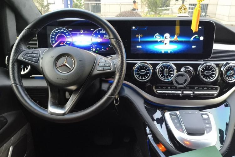 Used Mercedes-Benz V-Class 2018 V 260 Prestige Edition China V Center Console