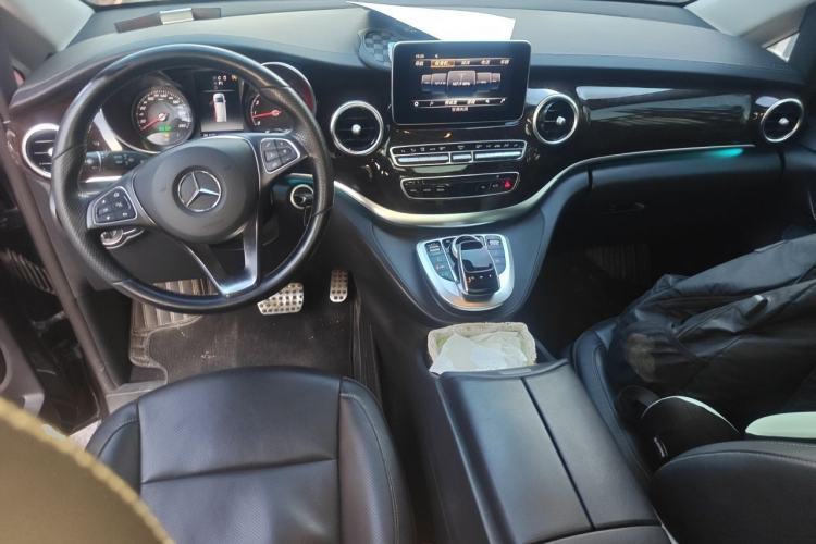 Used Mercedes-Benz V-Class 2018 V 260 Prestige Edition China V Center Console