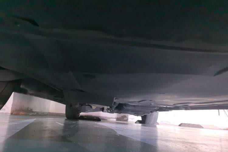 Used Mercedes-Benz V-Class 2018 V 260 Prestige Edition China VI Chassis Front