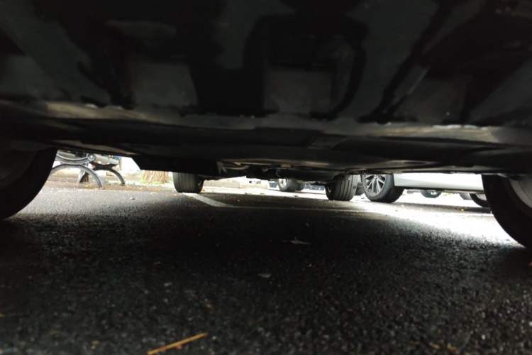 Used Mercedes-Benz V-Class 2018 V 260 Avantgarde Edition China VI Chassis Front
