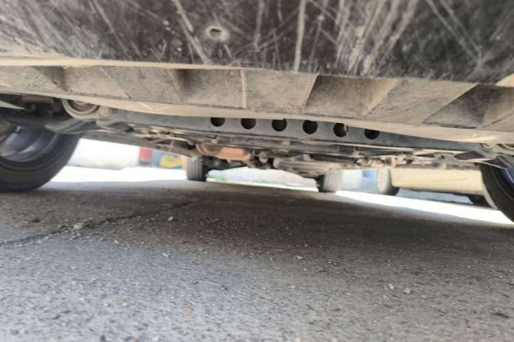 Used Mercedes-Benz V-Class  Chassis Front