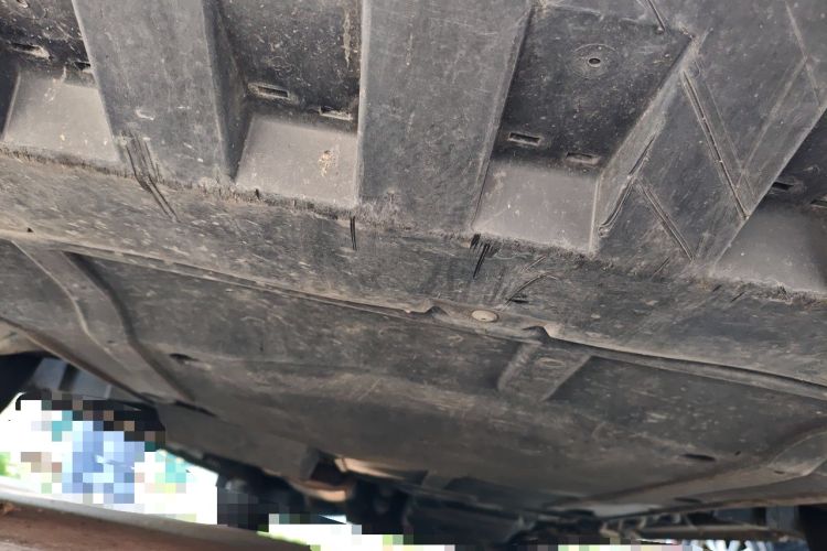 Used Mercedes-Benz V-Class 2018 V 260 Avantgarde Edition China VI Chassis Front