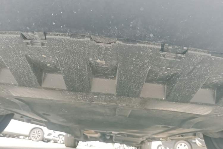 Used Mercedes-Benz V-Class 2018 V 260 Avantgarde Edition China VI Chassis Front