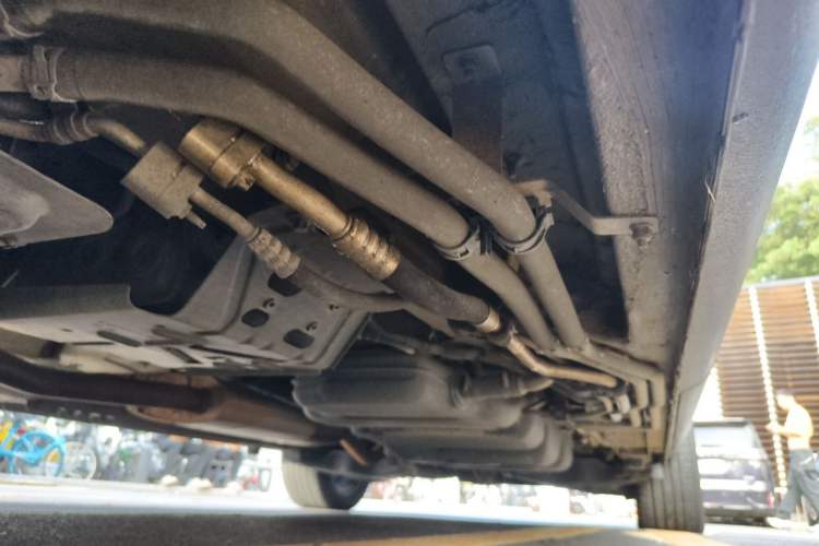 Used Mercedes-Benz V-Class 2018 V 260 L Prestige Extended Version China VI Chassis Front Left