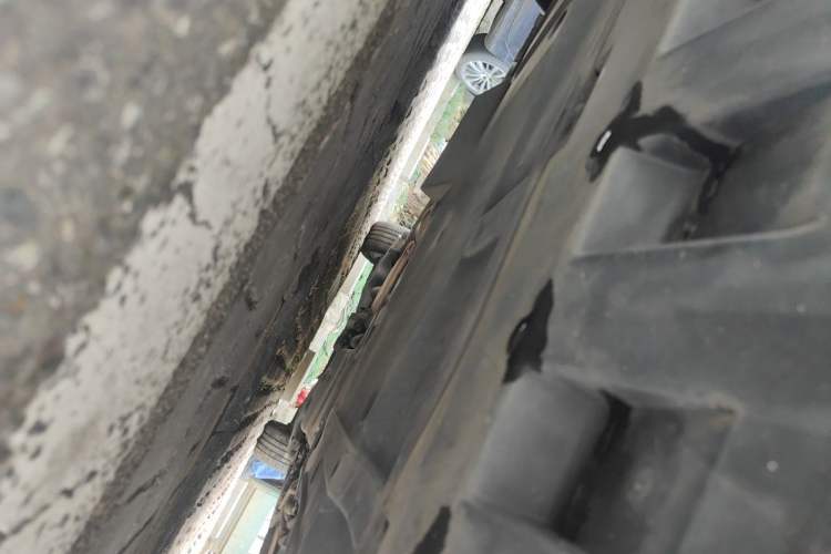 Used Mercedes-Benz V-Class  Chassis Front