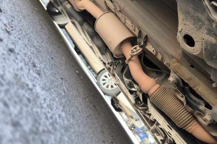 Used Mercedes-Benz V-Class  Chassis Front Right